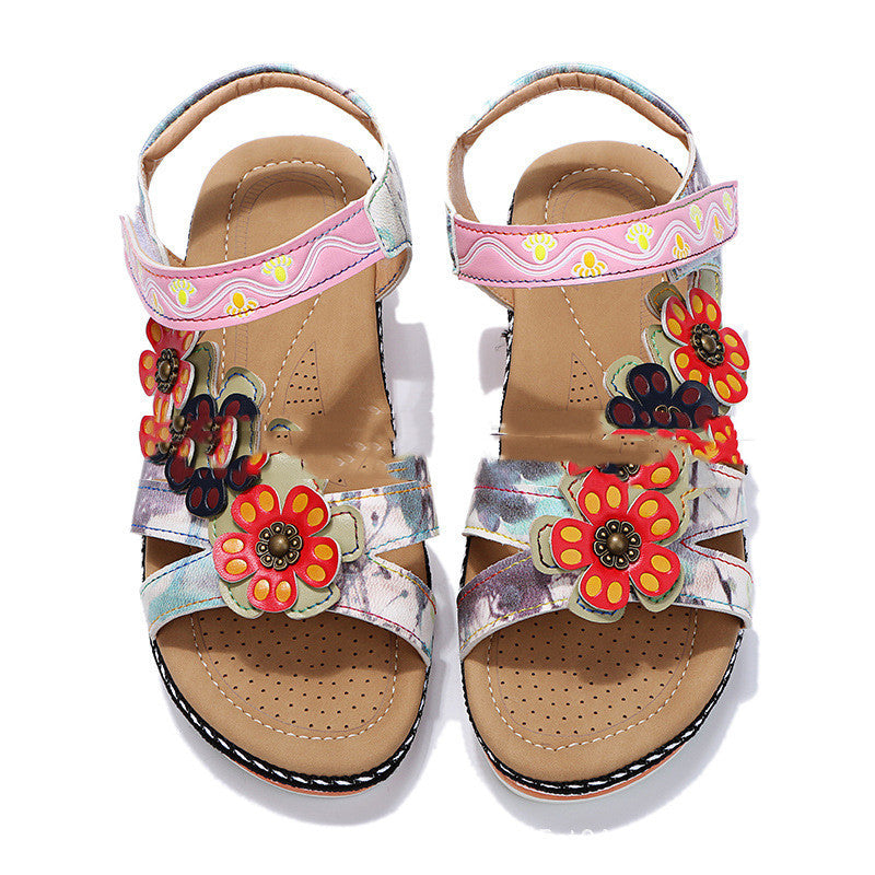Marchez avec style – Sandales fleuries grande taille tendance