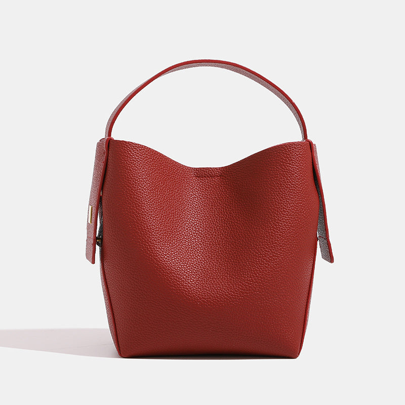 Sac bandoulière en cuir – Élégance vintage pour femmes actives