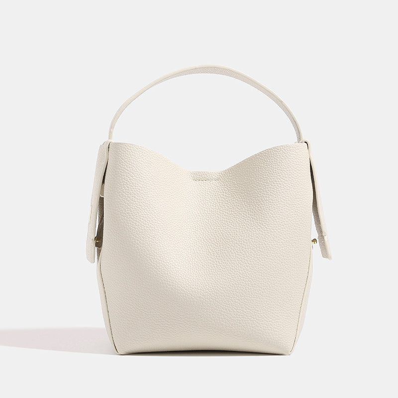 Sac bandoulière en cuir – Élégance vintage pour femmes actives